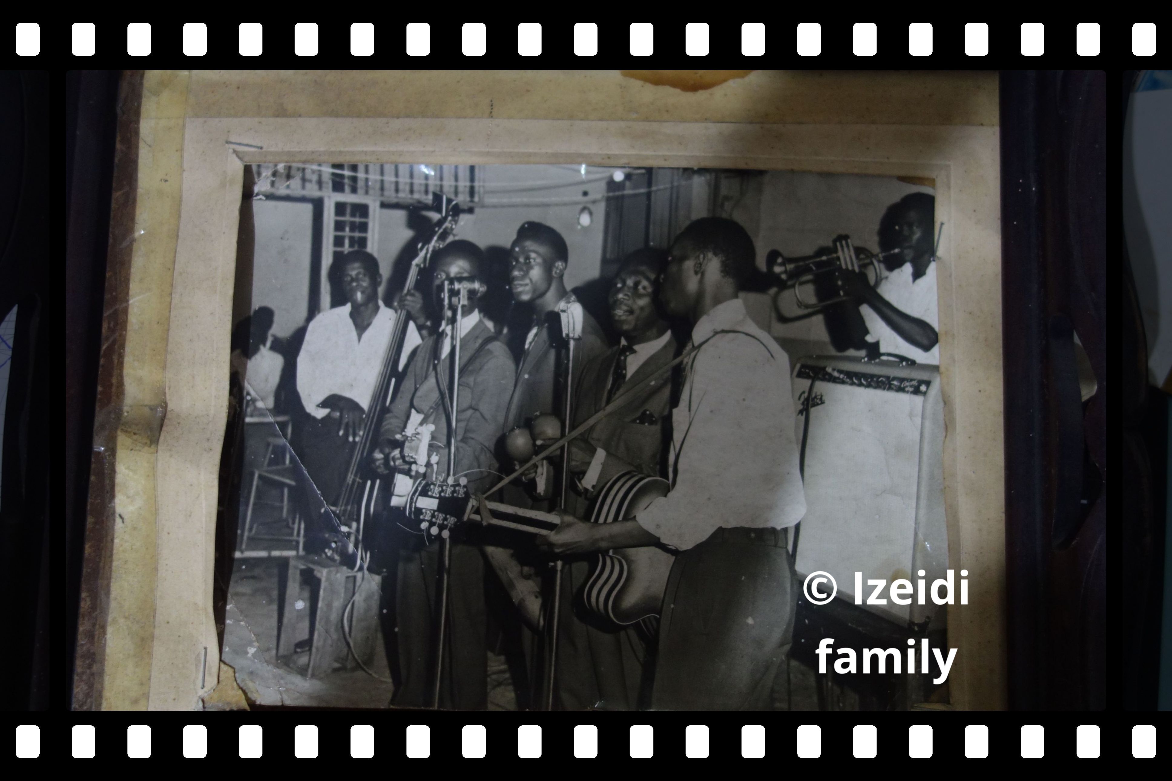 New Release: Roger Izeidi Presents Vita Matata with African Fiesta ...